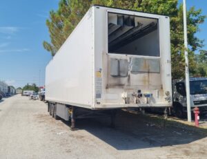 Furgone isotermico mt.14